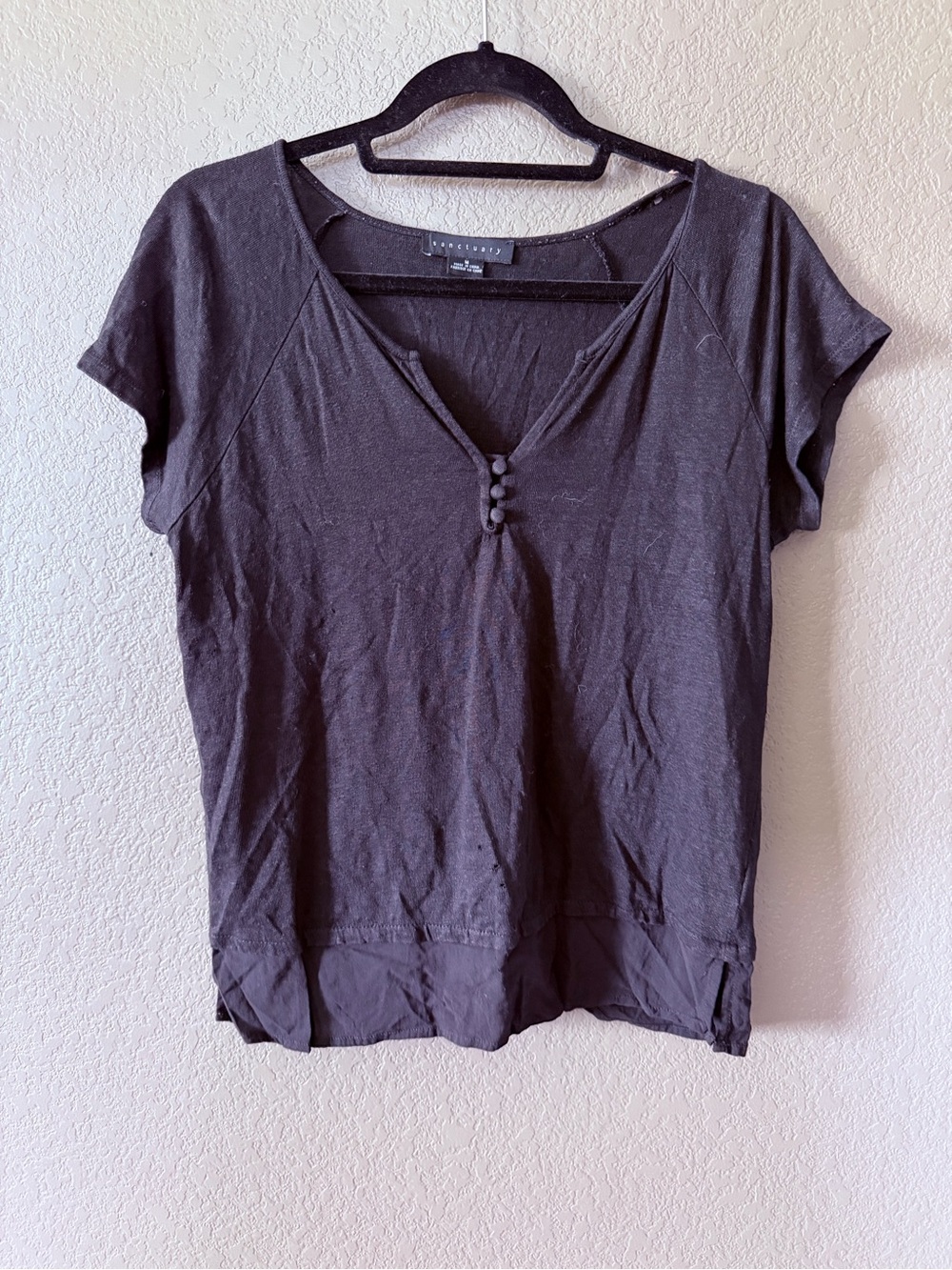Sanctuary Black Short Sleeve V-Neck Button Detail Tee